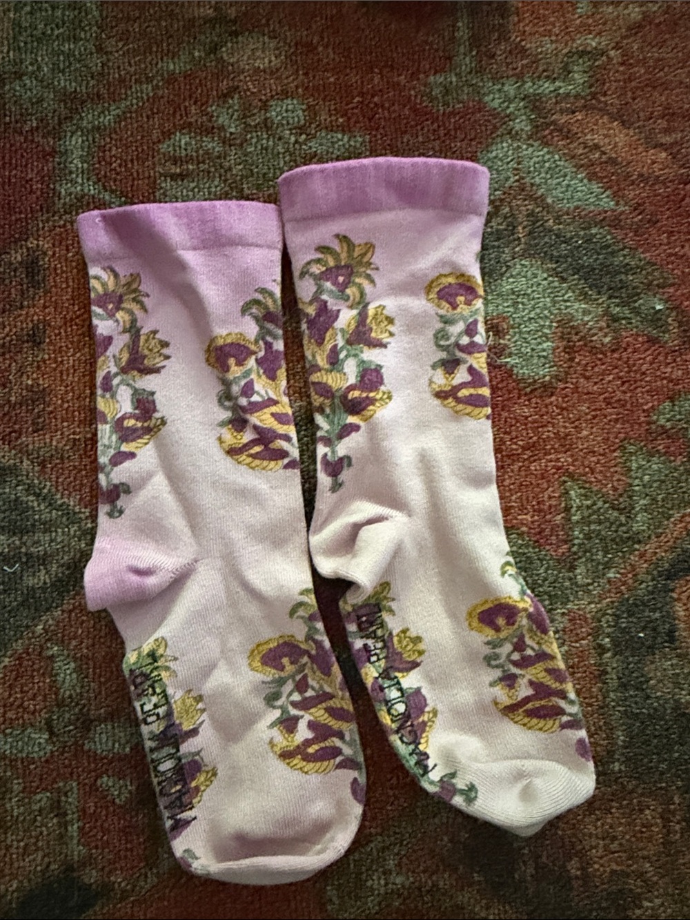 Magnolia Pearl Lavender Pink Floral Socks